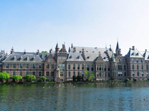 Binnenhof Dutch Parliament