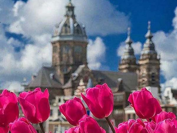 Amsterdam - Tulipfestival - Nicolaaskerk