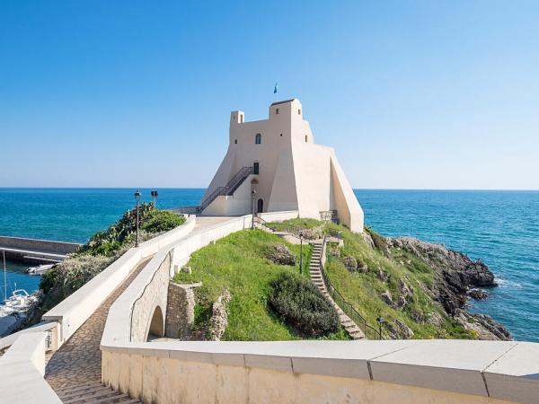 Torre Truglia in Sperlonga