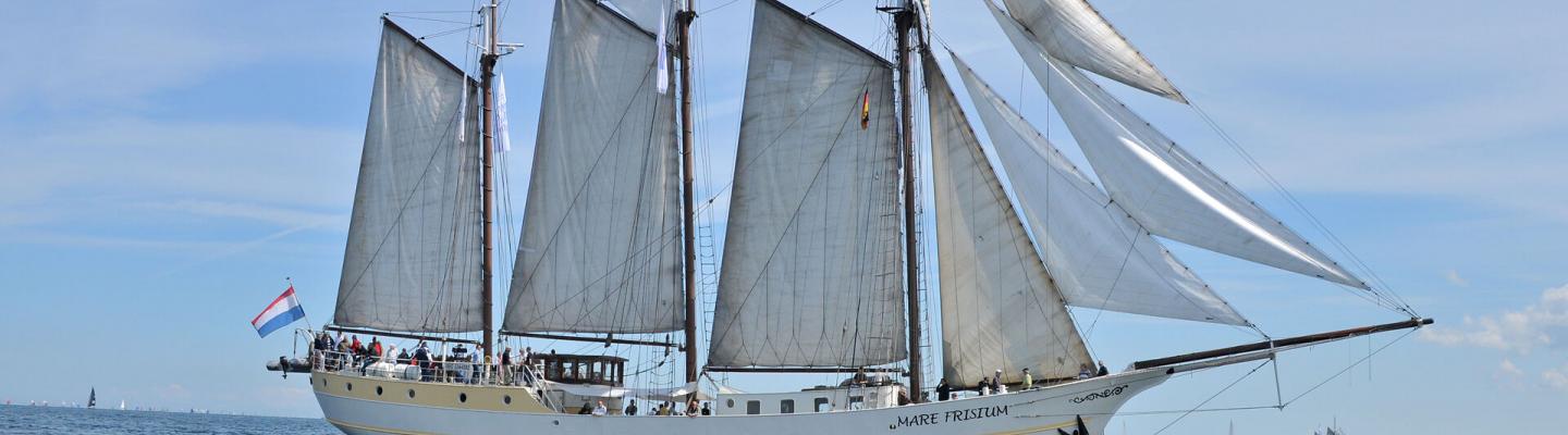 Mare Frisium sailing