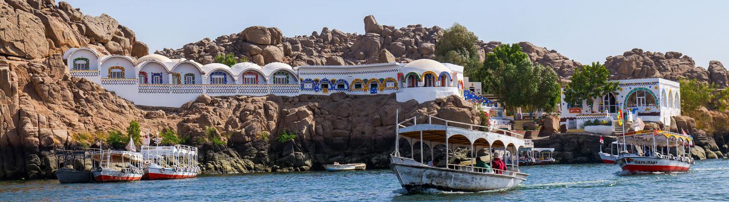 Nile with traditional boats | &copy; BBT