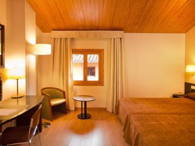 Hotel Villa de Biar room examplel