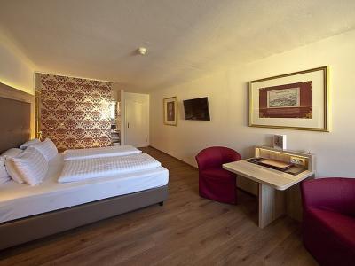 Hotel Castle Mondsee - room example