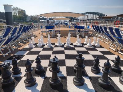 MS Lisabelle - Chess board