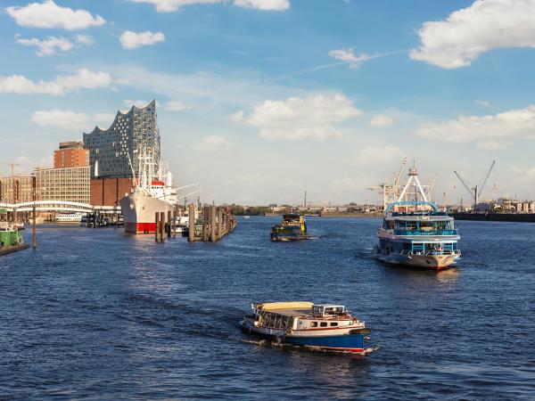 Hamburg harbour with Elbphilharmonia
