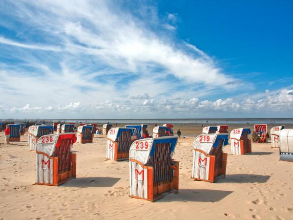 Cuxhaven Beach with baskets