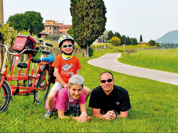 Cyclists in Verona 