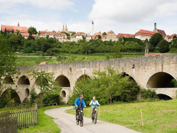 Cyclists near Rothenburg