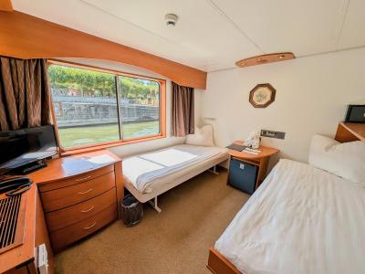 Veloria cabin example upper deck