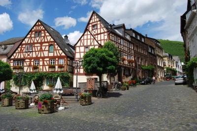 Zeltingen view