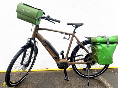 Ebike with pannier