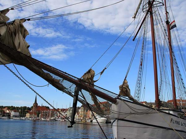Flying Dutchman in a harbour