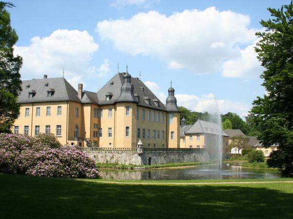 Dyck Castle