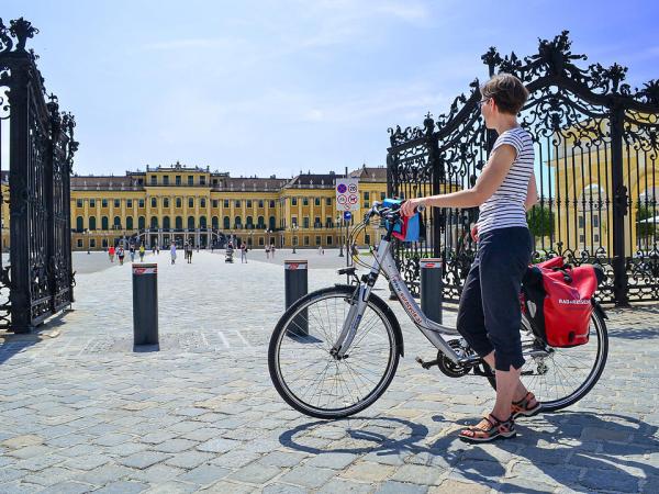 Vienna - Schnbrunn entrance