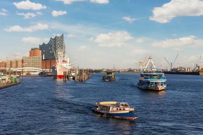 Hamburg harbour with Elbphilharmonia