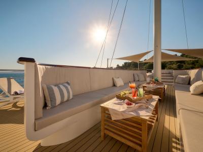 Bellezza sun deck