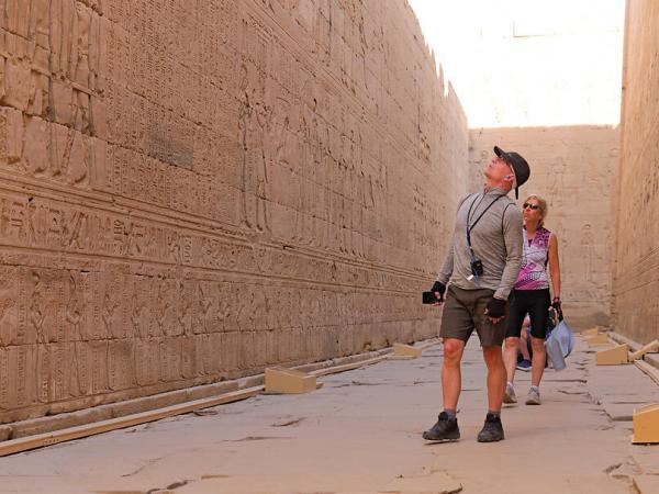 Visit of Cob Ombo Temple