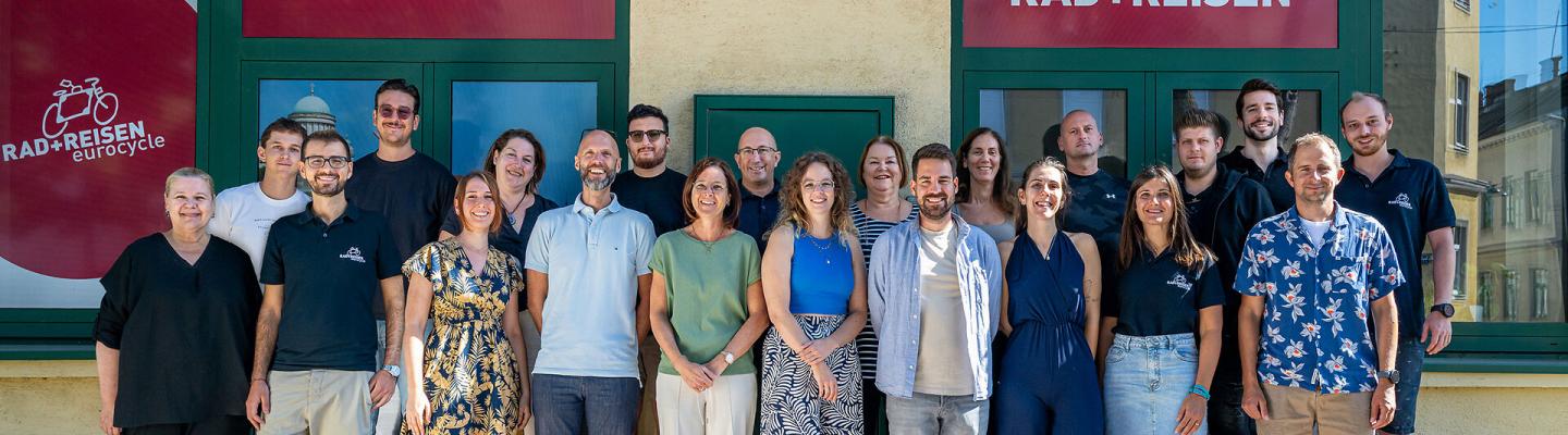Rad+Reisen Team Photo