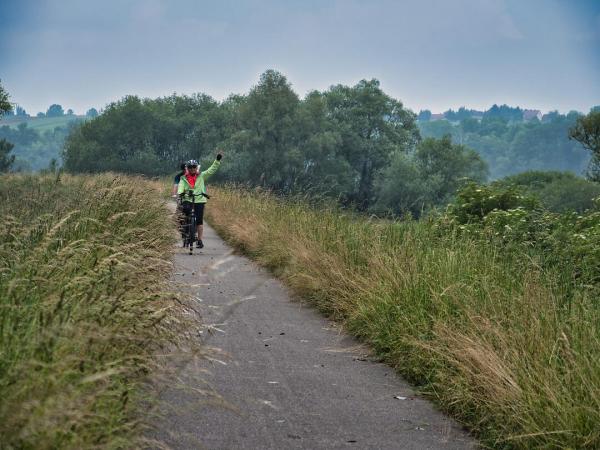 Vistula dam track