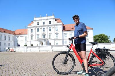 Cyclist at Oranienburg Castle