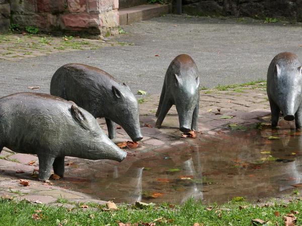 Statues in Eberbach