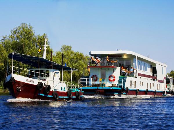 Danube Delta House Boat