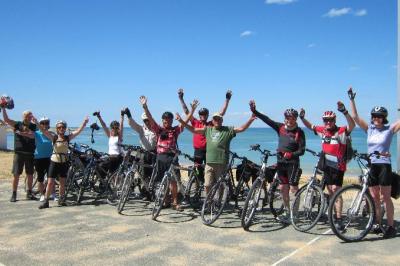 Group of cyclists in Oleron