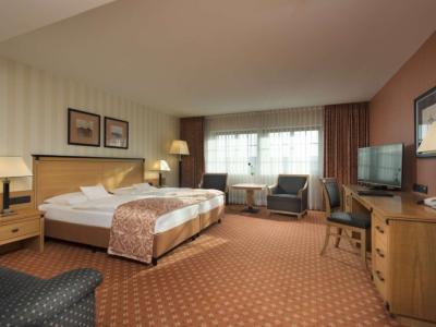 Hotel Maritim room example