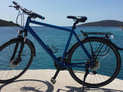 The island of the Zadar archipelago by Bike + Boat