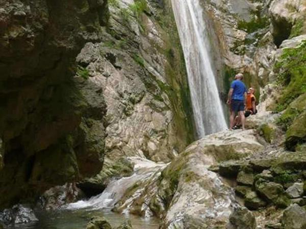 Nidri waterfall