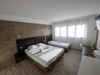 Double room with extra bed