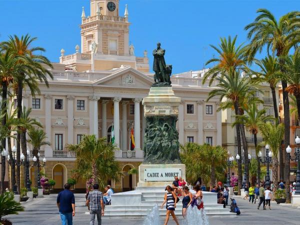 Cadiz Plaza de San Juan de Dios