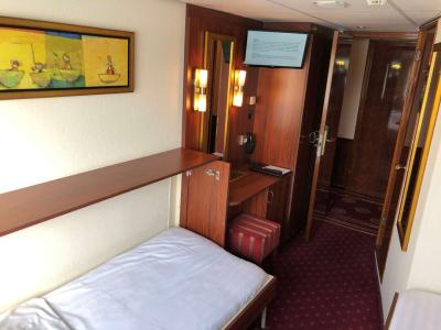 cabin example 2-bed