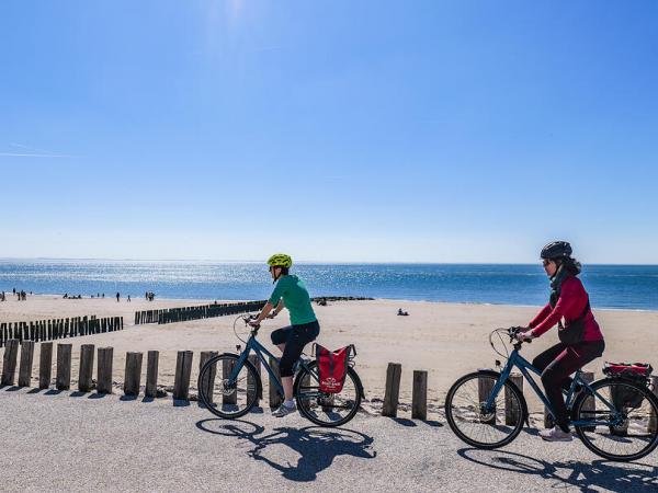 Beach cycling in Zoutelande