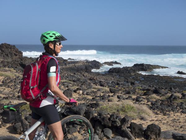 Cycling on the vulcanic coastline