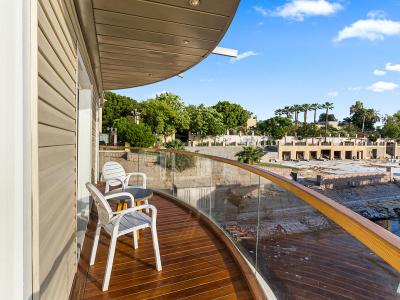 Owner Suite balcony
